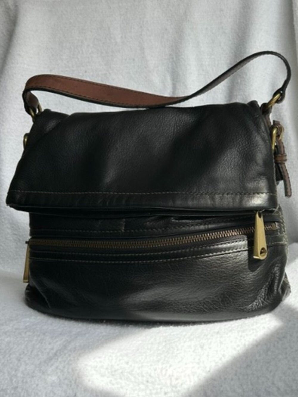 Fossil Explorer Black Leather Foldover Sholder Bag | Slouchy | Single Handle